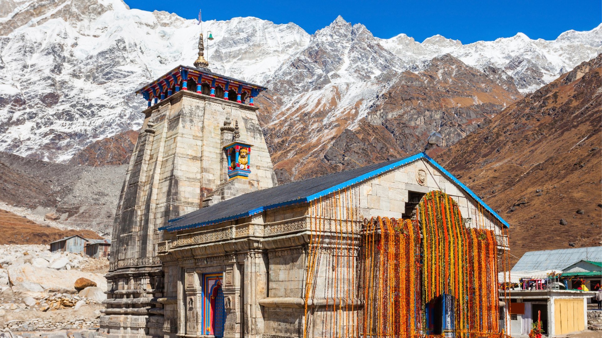 Kedarnath temple in the Himalayas at dawn